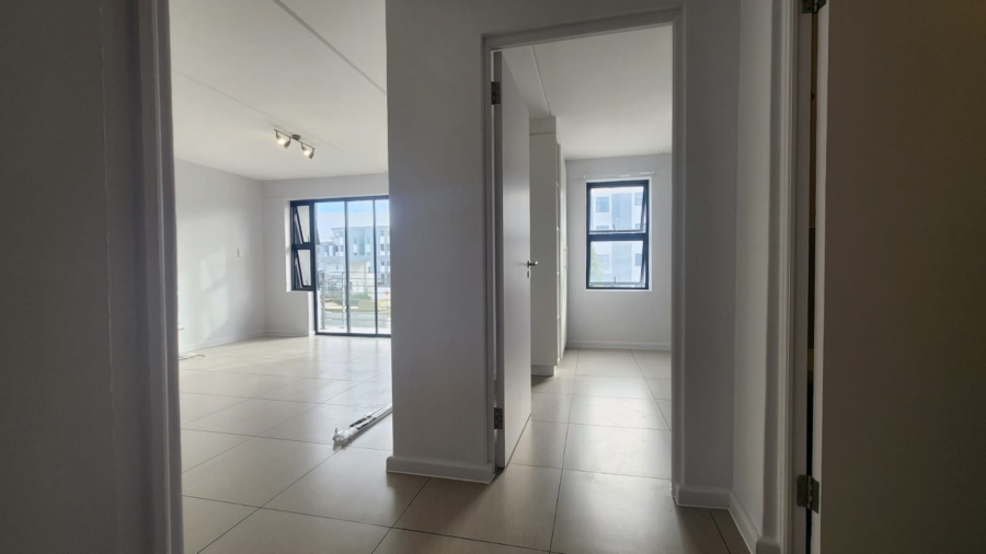 2 Bedroom Property for Sale in Parklands East Western Cape